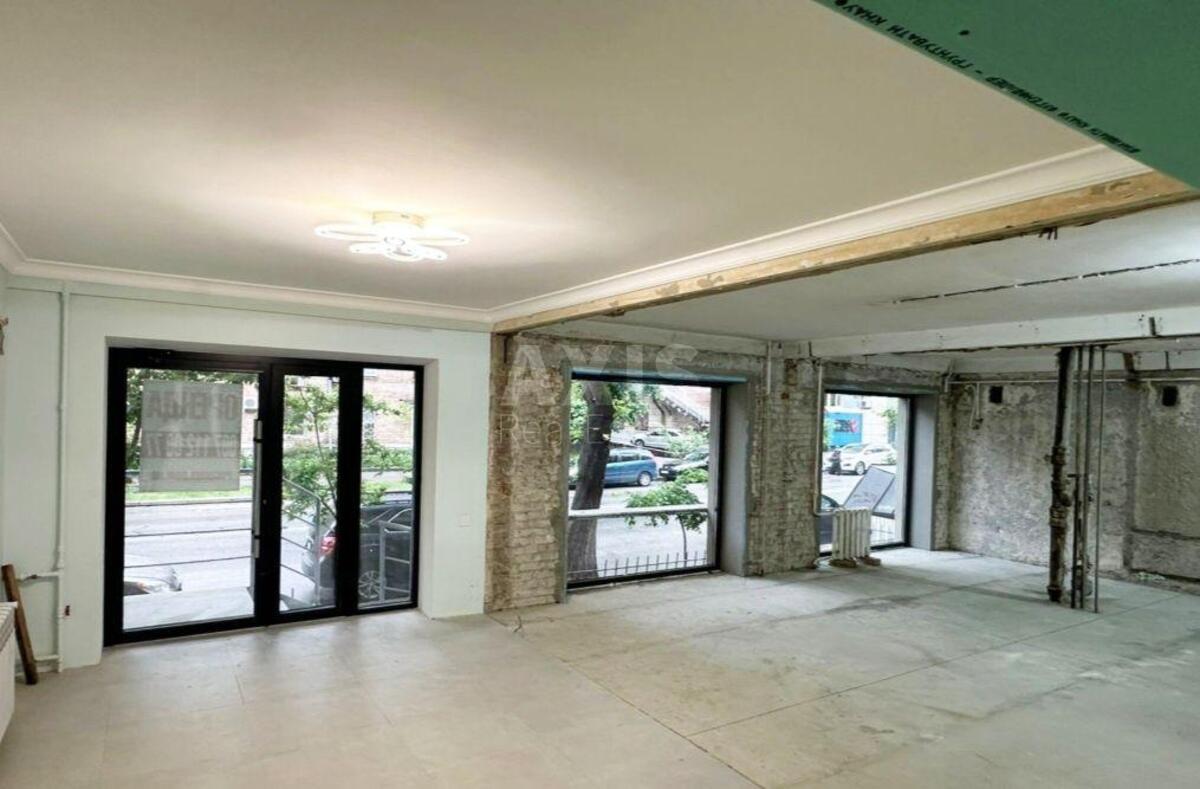 Trade object vul. Bilorus'ka 10/18, 80m2568994