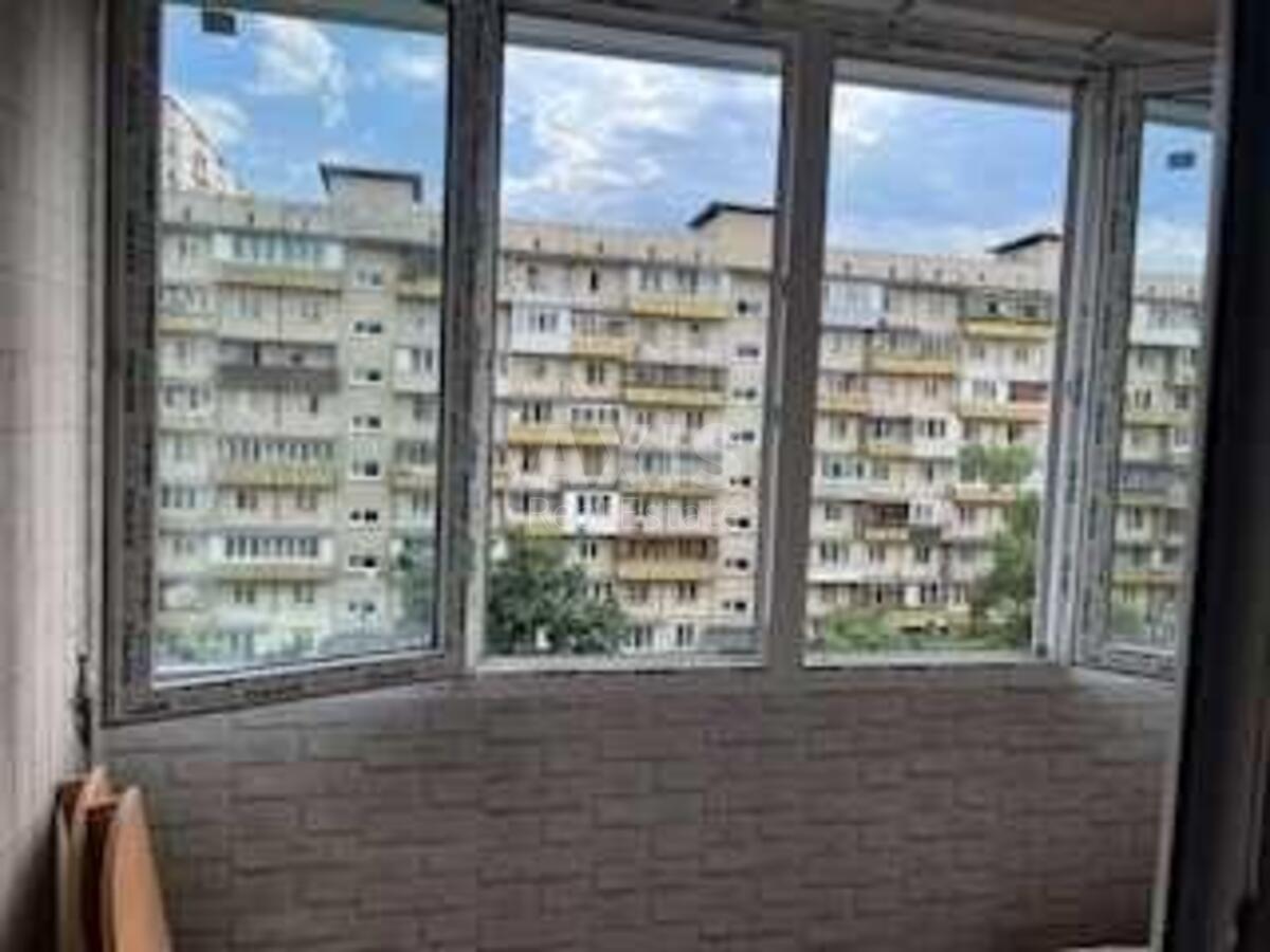 2к квартира пр-т Героев Сталинграда 17569346