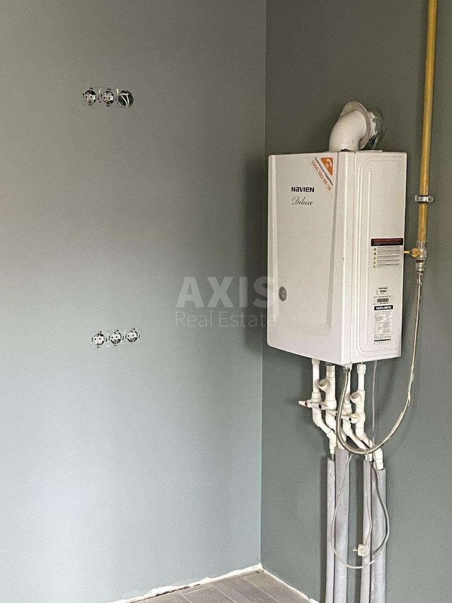 1k apartment vul. Lebedjeva Akademika 11