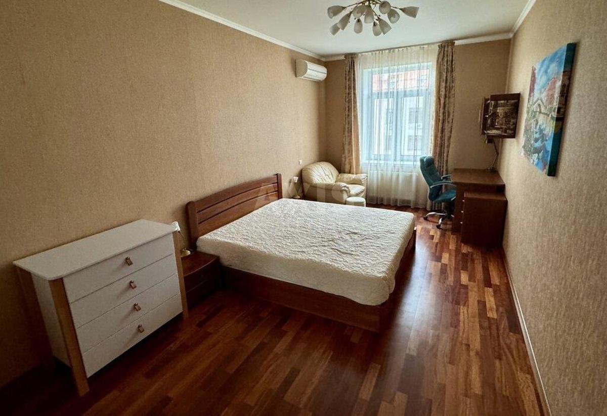 2к квартира ул. Щекавицкая 30/393