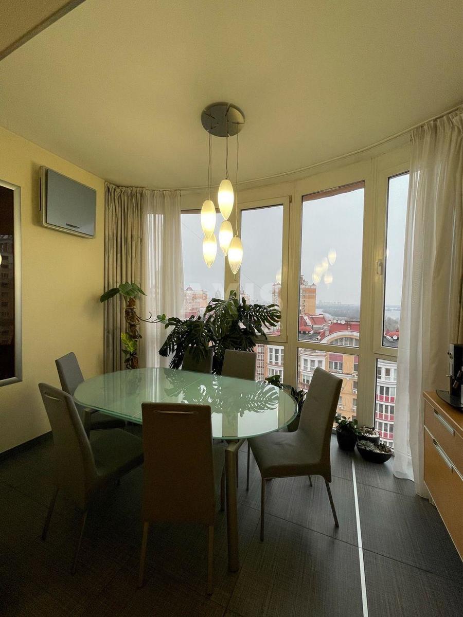 4k apartment pr-t Geroi'v Stalingrada 615