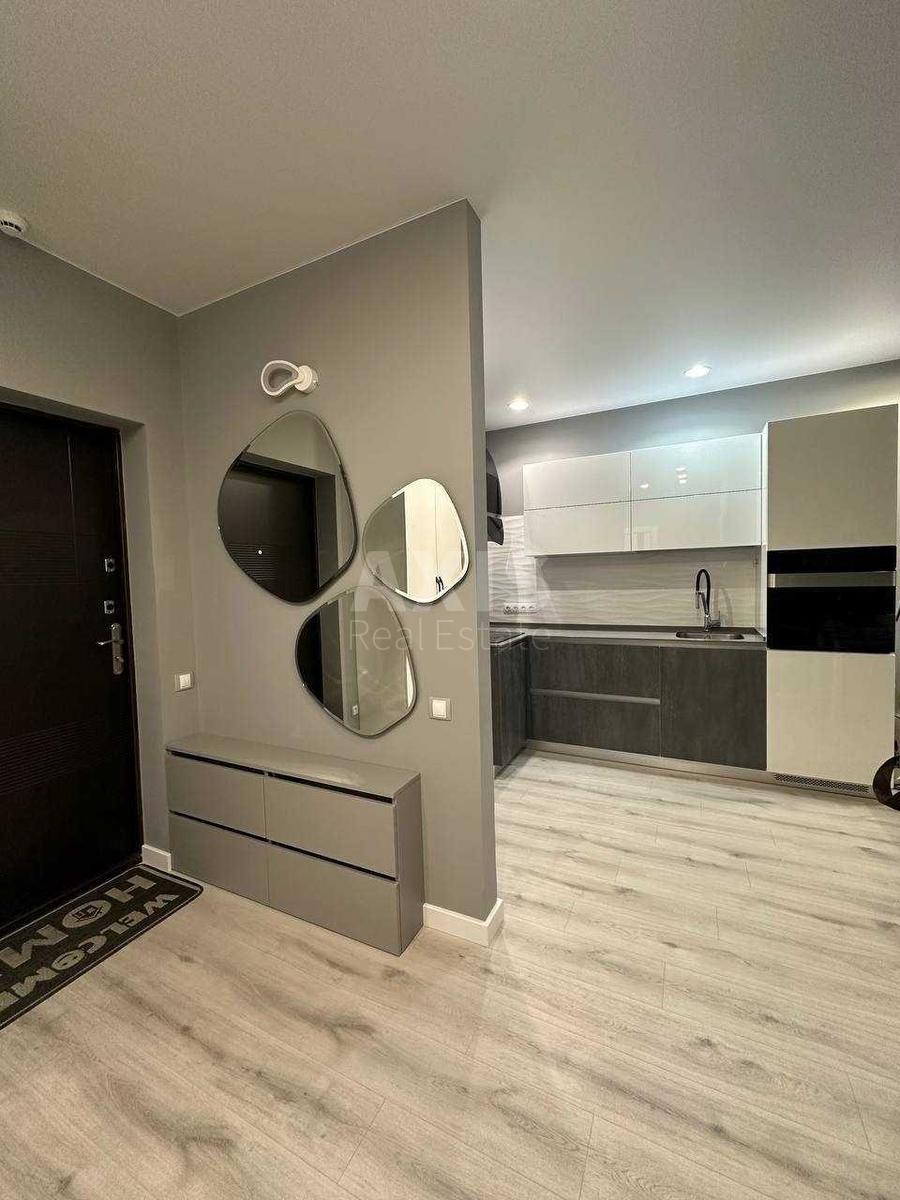 1k apartment vul. Oleny Pchilky 3Д6