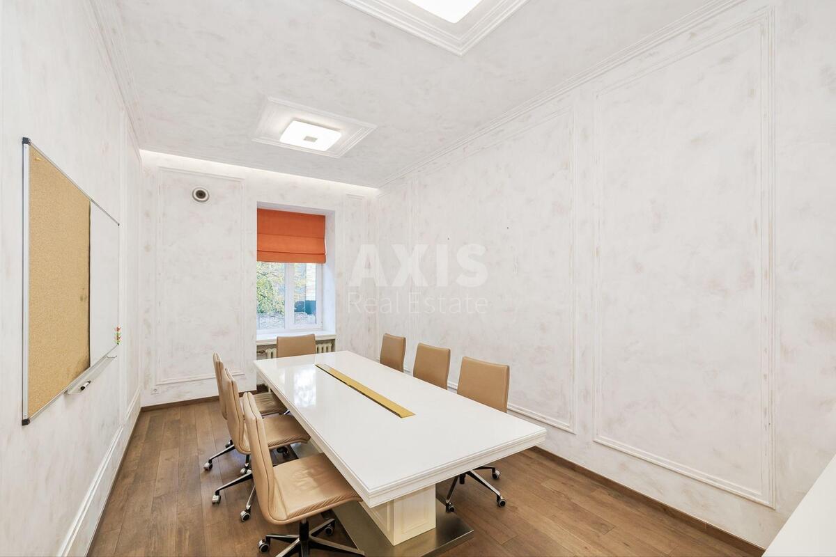 Офис ул. Евгения Чикаленко 33, 110м2609524