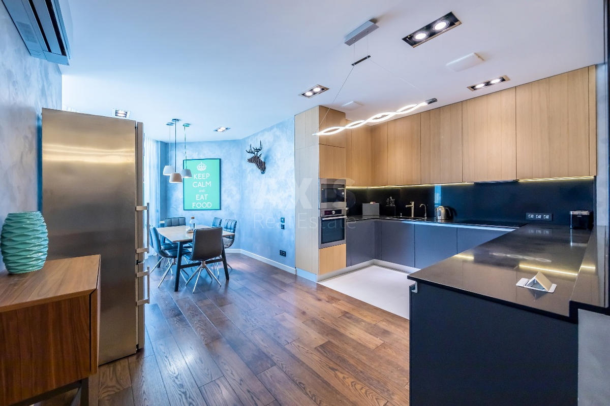 3k apartment vul. Glybochyc'ka 32Б610601