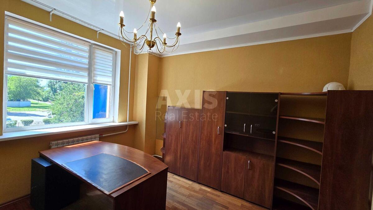Office vul. Lugova 13, 60m2566730