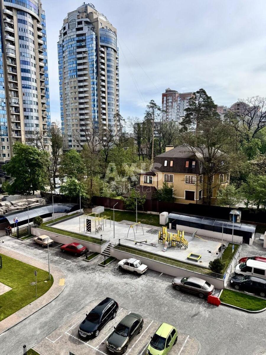 2k apartment vul. L'vivs'ka 11