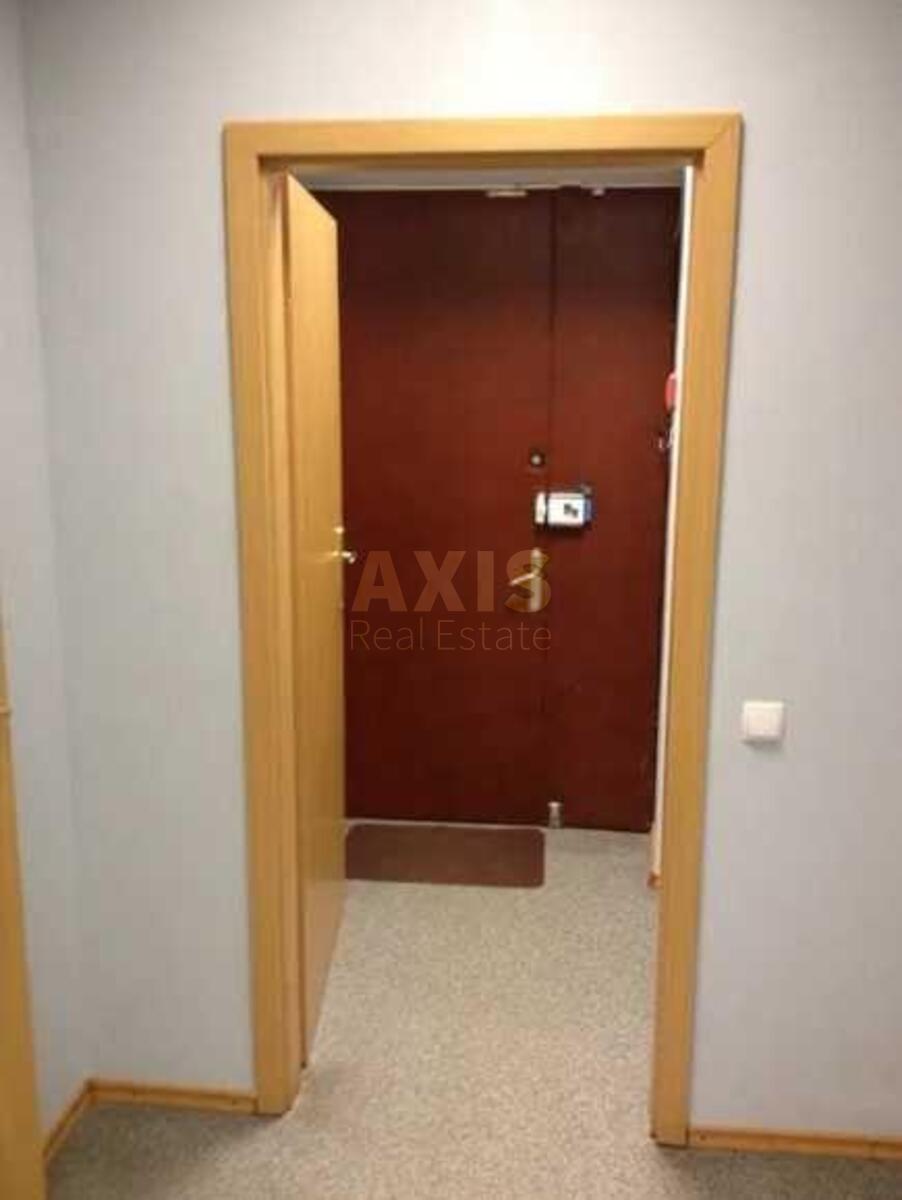 Office vul. Myhajlivs'ka 17, 90m28