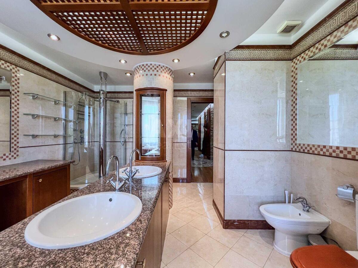 4k apartment vul. Mazepy Ivana 106159115