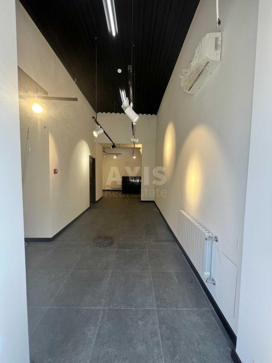 Trade object vul. Basejna 3, 43m21