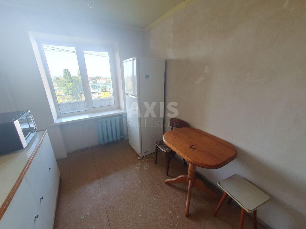 3к квартира ул. Телиги Елены 550