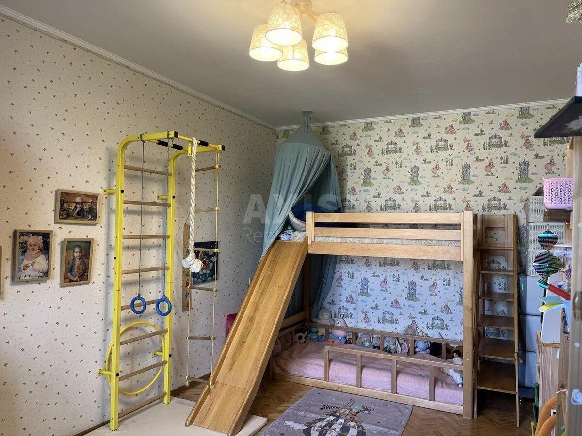 2к квартира ул. Ивана Светличного 125