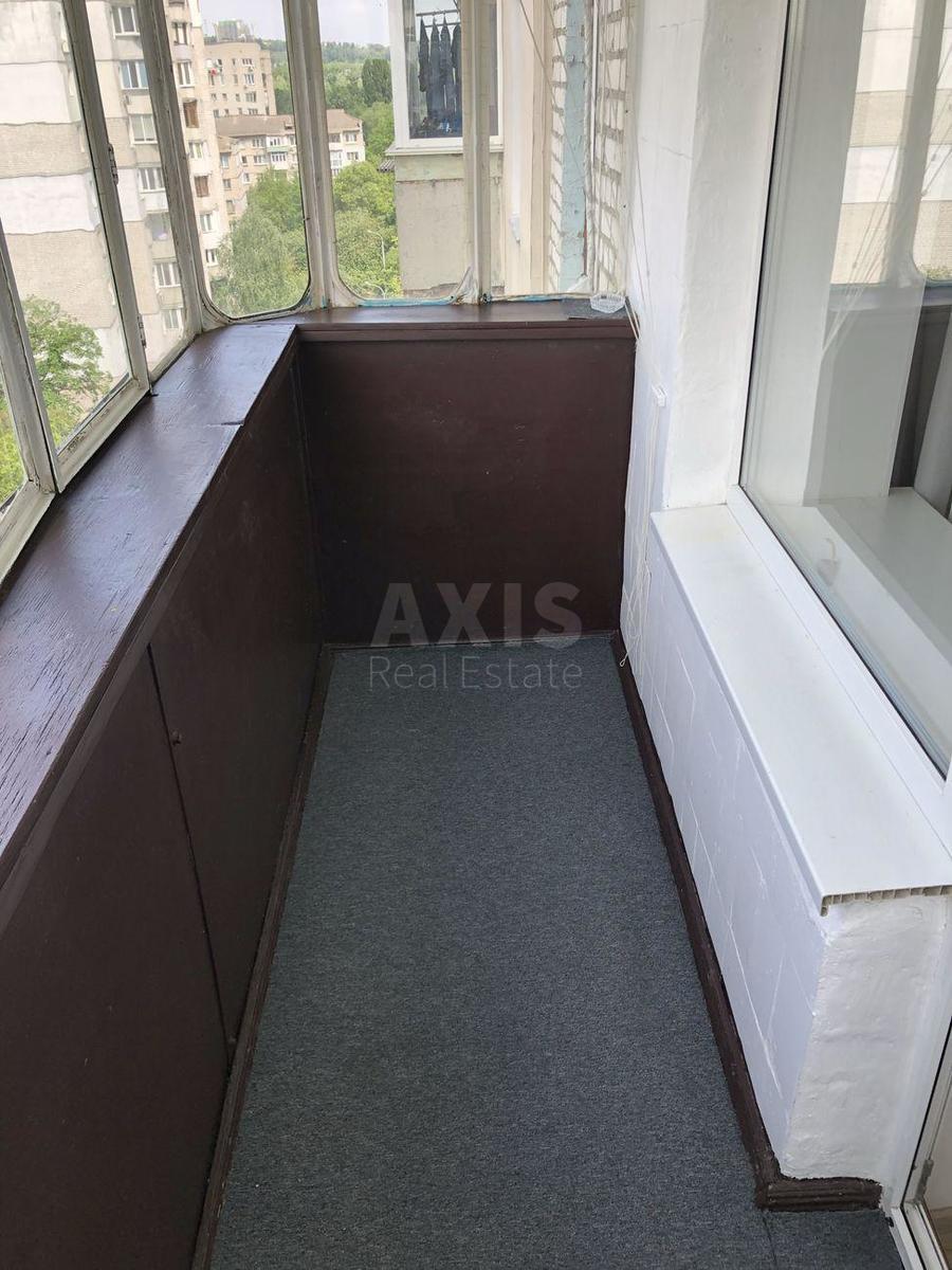 1k apartment vul. Naberezhno-Korchuvats'ka 906