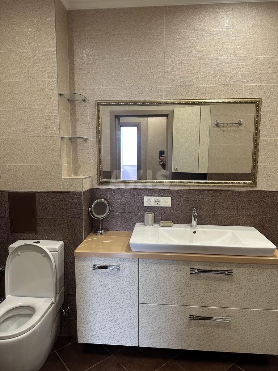 2k apartment vul. Olevs'ka 9628205