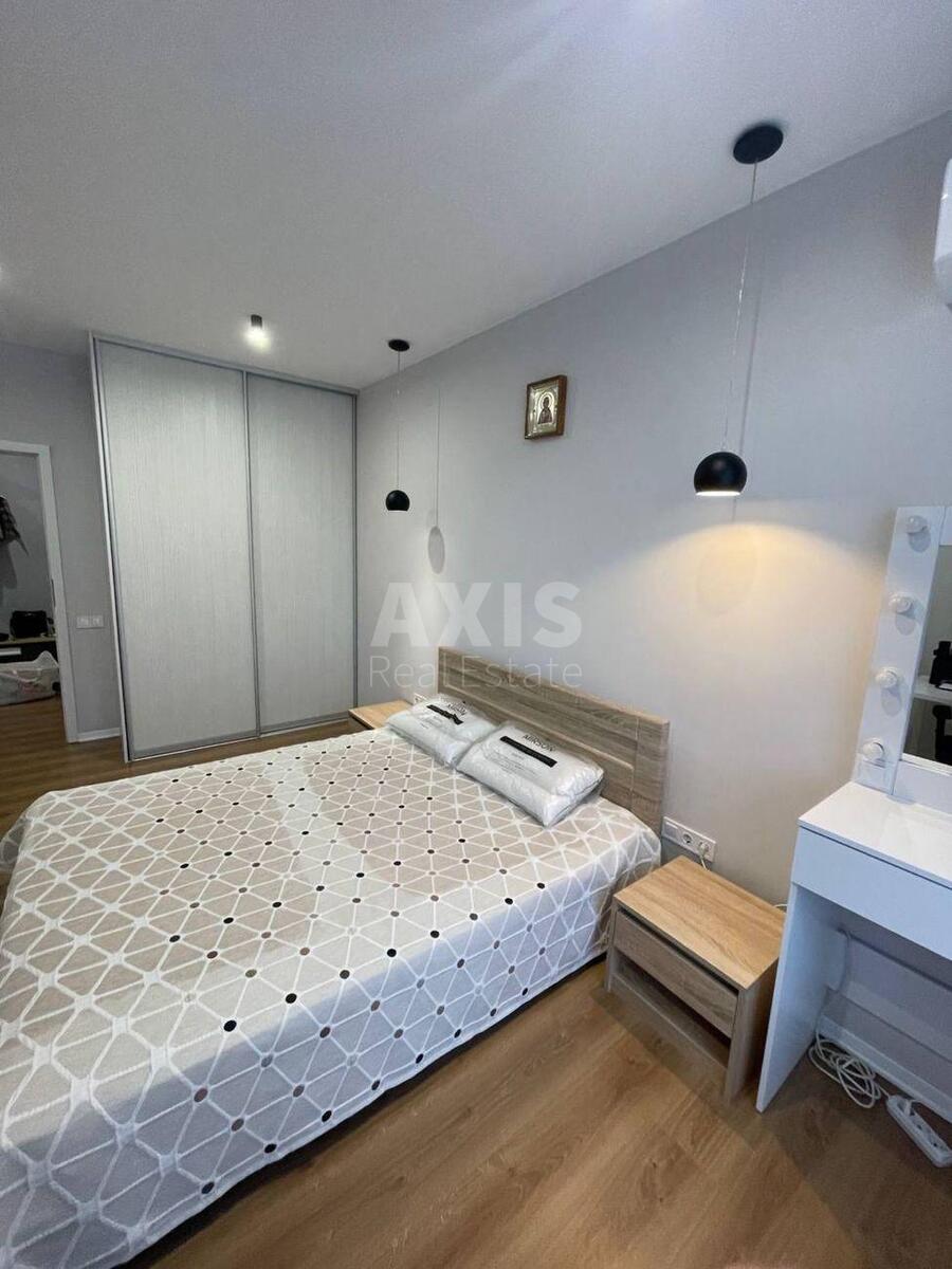 1k apartment vul. Kamianska 62