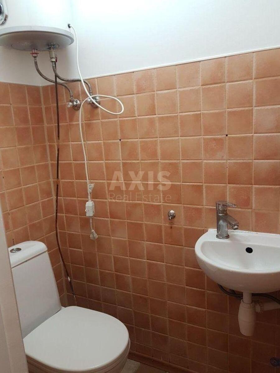 2k apartment vul. Naberezhno-Hreshhatyc'ka 75