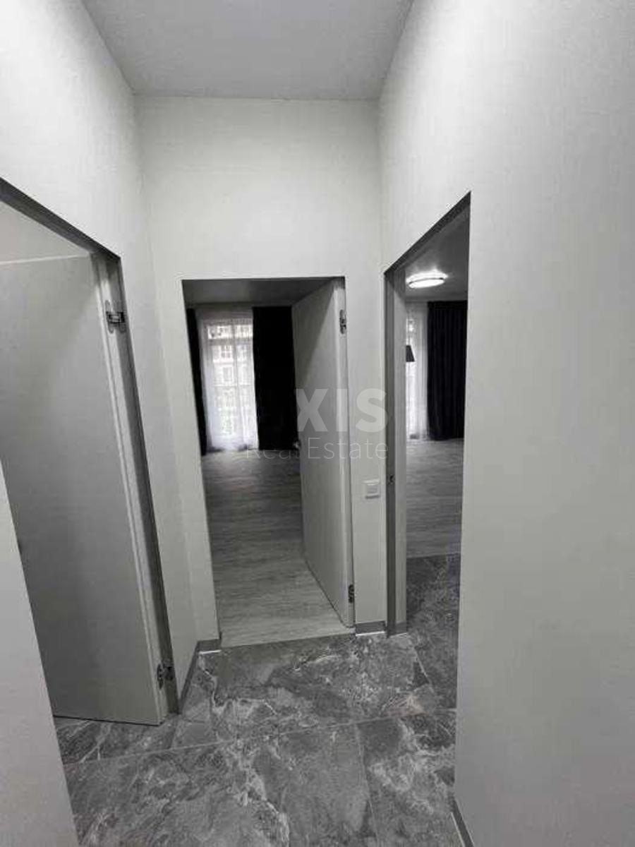 2k apartment vul. Myhajla Maksymovycha 246
