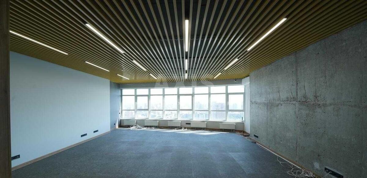 Office uzv. Klovs'kyj 7, 256m24