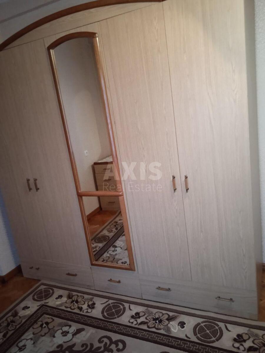2k apartment bul. Lesi Ukrai'nky 7Б10