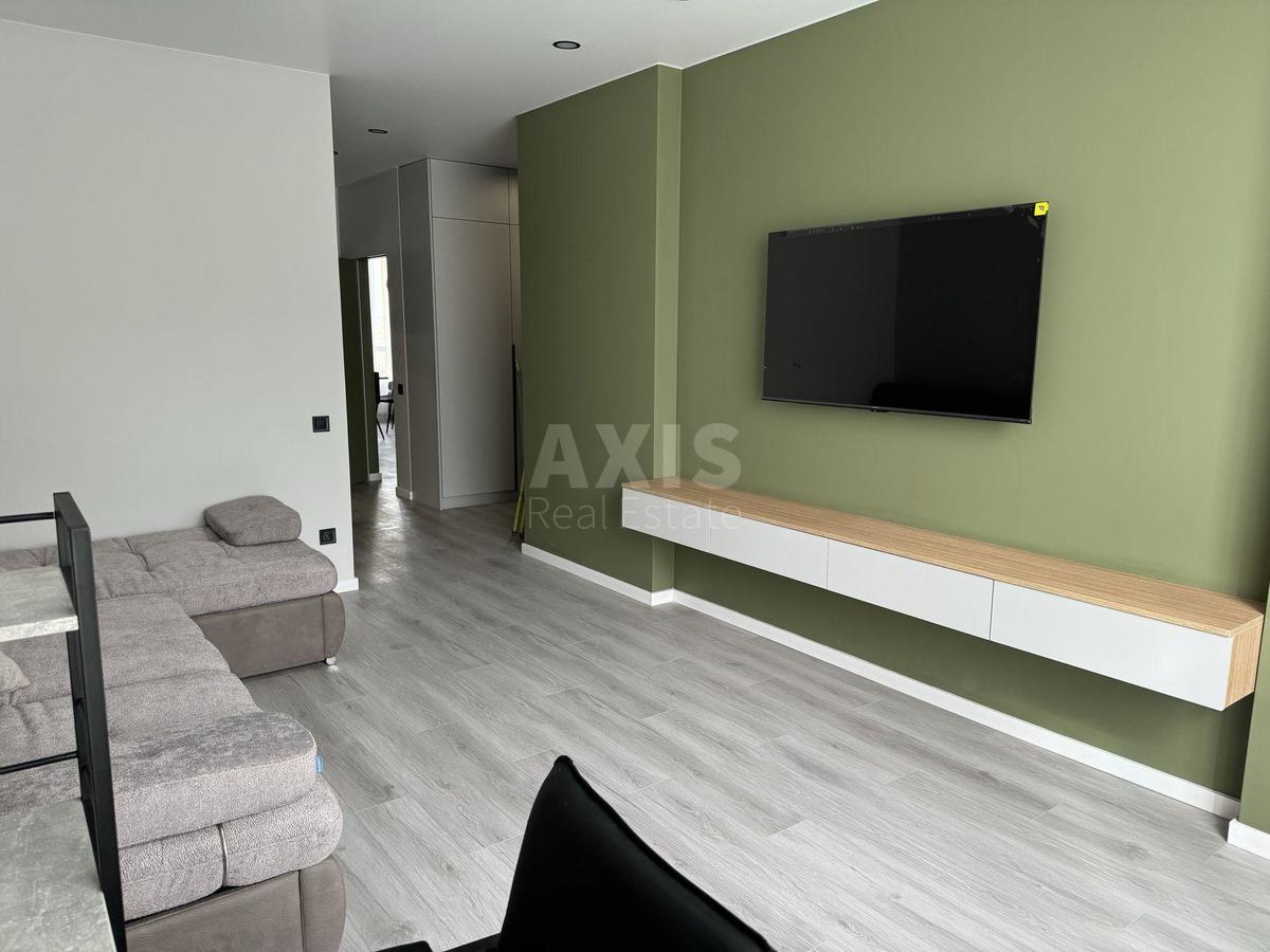 3k apartment vul. Radchenka Petra 273
