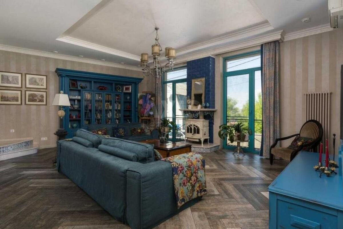 House vul. Lokomotyvna, 340m2, Kyiv city6402217