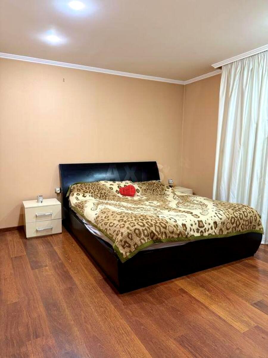 2к квартира бул. Дарницкий 8614666