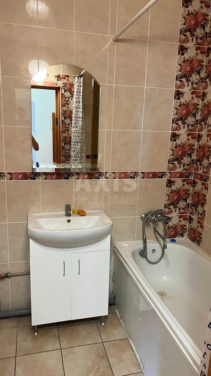 1k apartment vul. Krushel'nyc'koi' Solomii' 134
