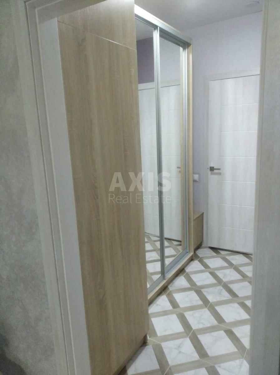 1k apartment vul. Kahovs'ka 604