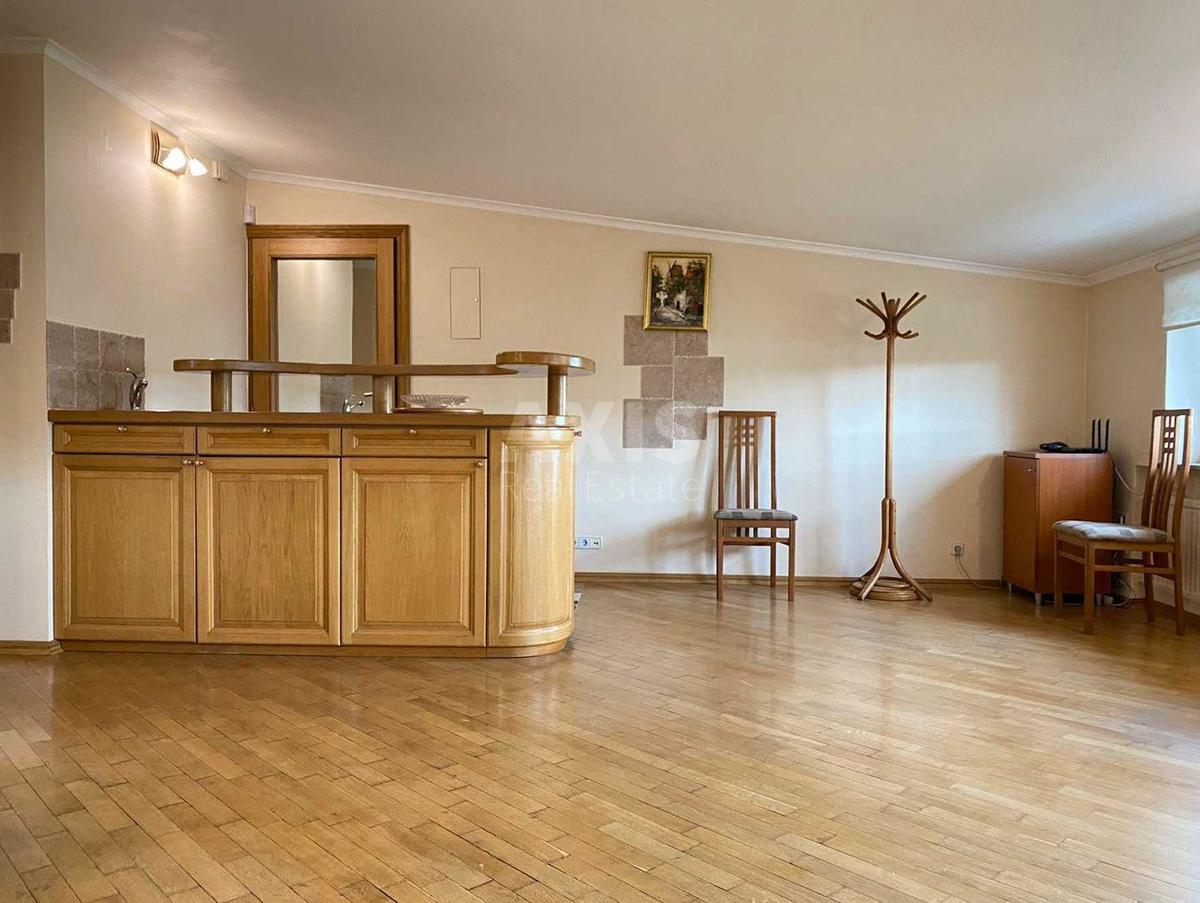 1k apartment vul. Tolstogo 25