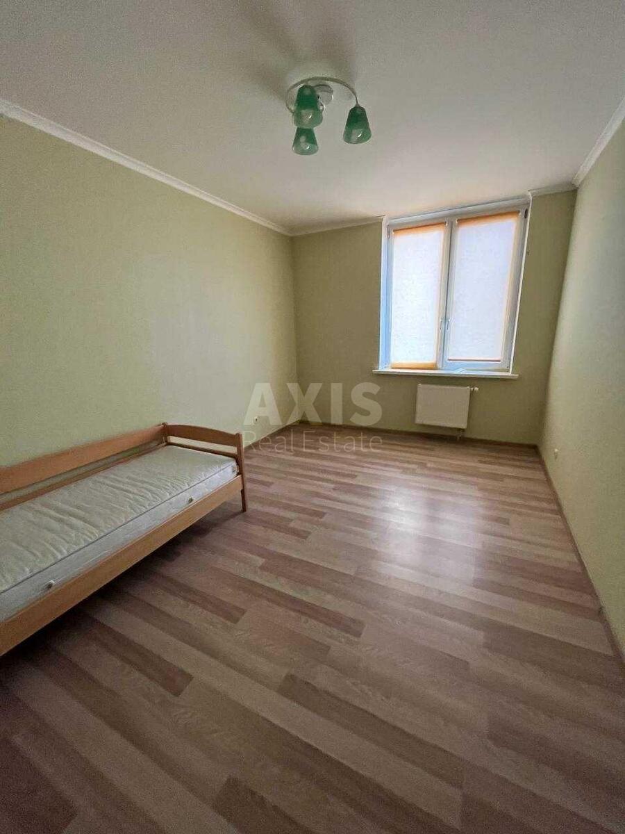 3k apartment vul. Lobanovs'kogo 1504