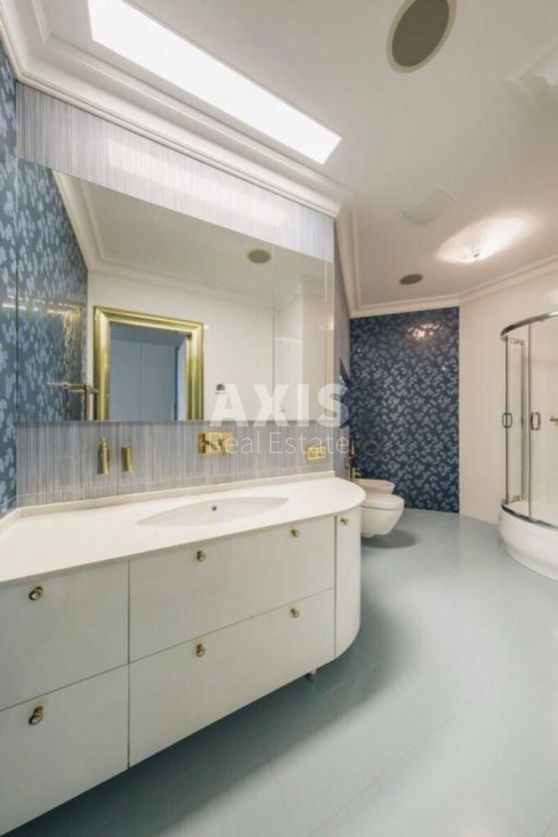 4k apartment vul. Mazepy Ivana 11б5