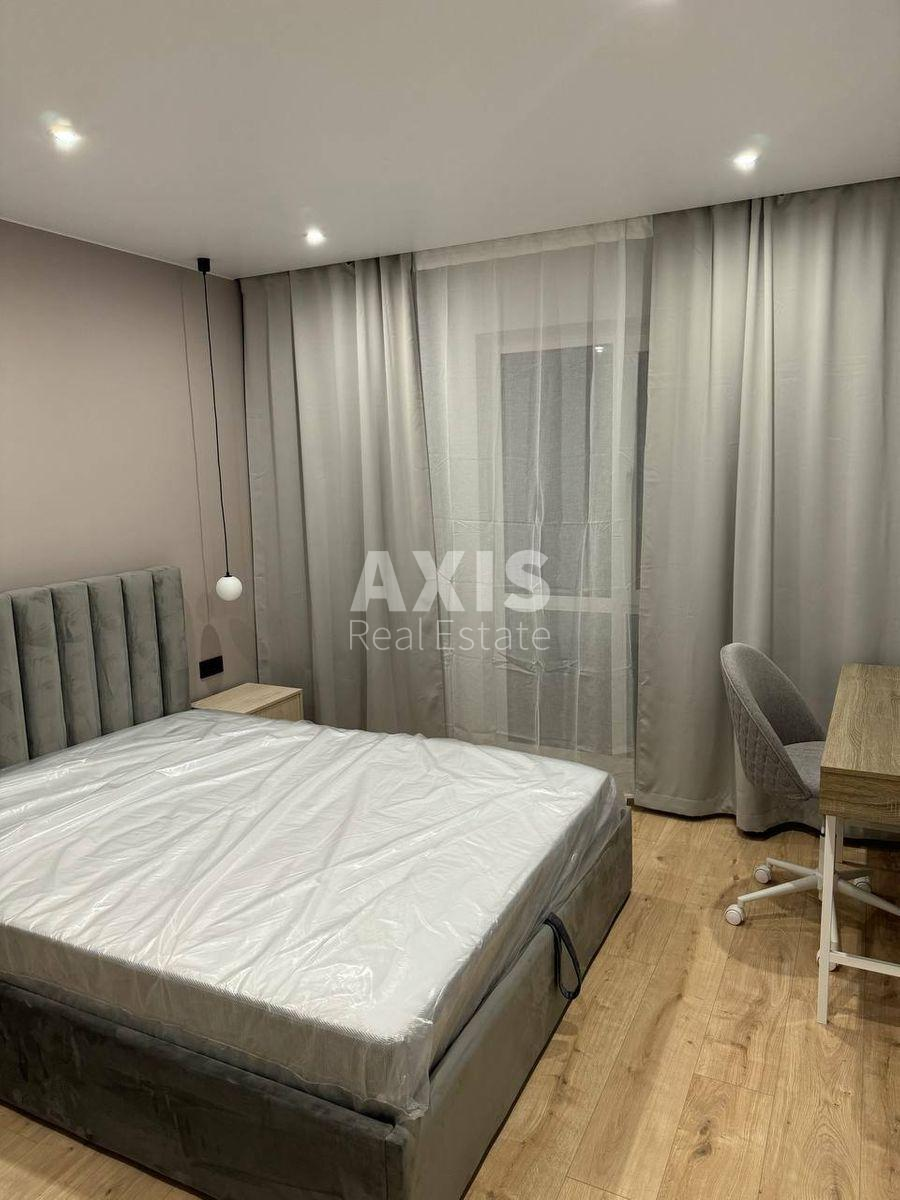 1k apartment vul. Myhajla Maksymovycha 241