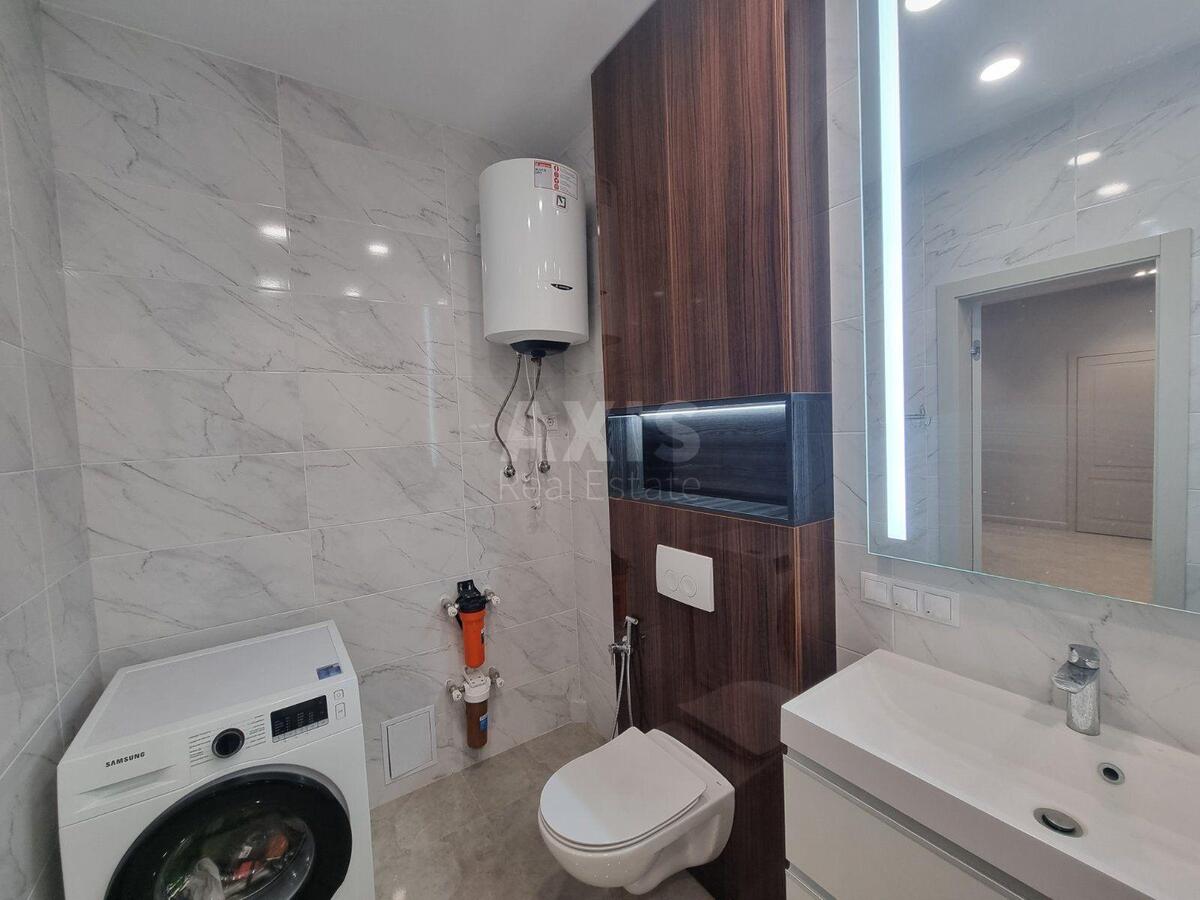 3k apartment vul. Kyrylo-Mefodii'vs'ka 25805714