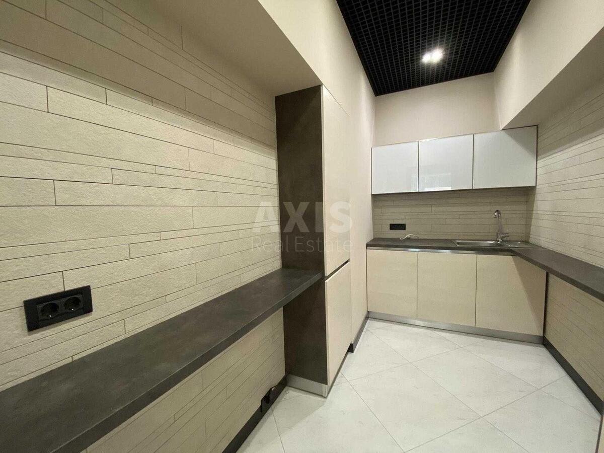 Office vul. Franka Ivana 11, 200m25724411