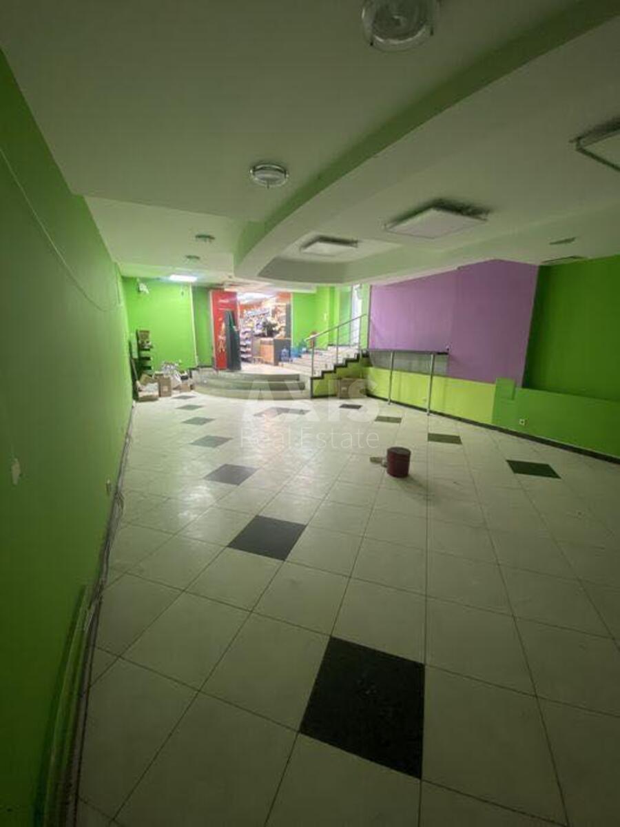 Trade object vul. Skoropads'kogo Pavla 11/61, 65m2576482