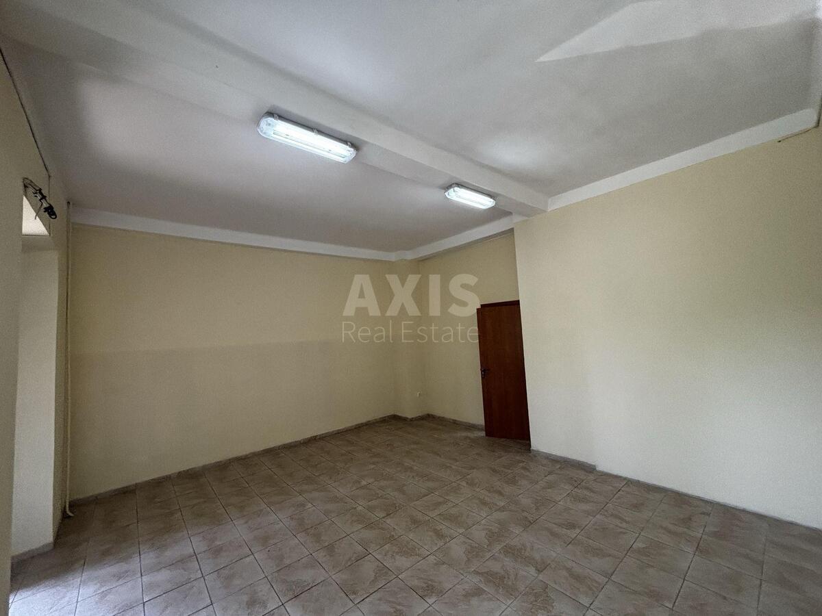 Trade object vul. Dmytra Bagalija 2, 60m2620006