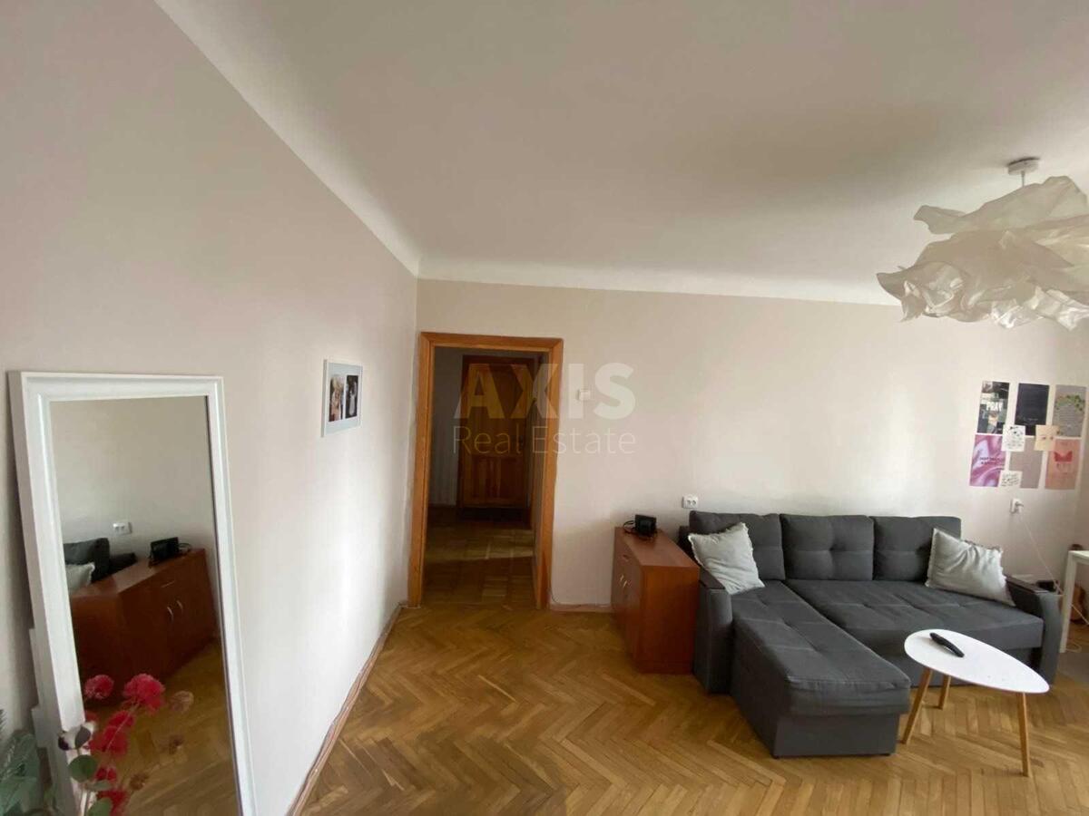 4k apartment vul. Myloslavs'ka 21621063