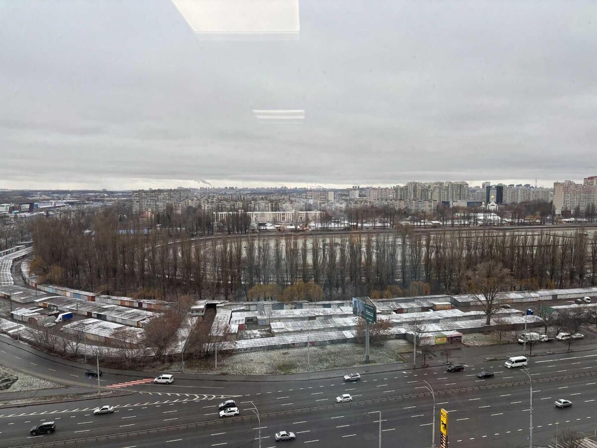 3к квартира ул. Заболотного Академика 1Б578084