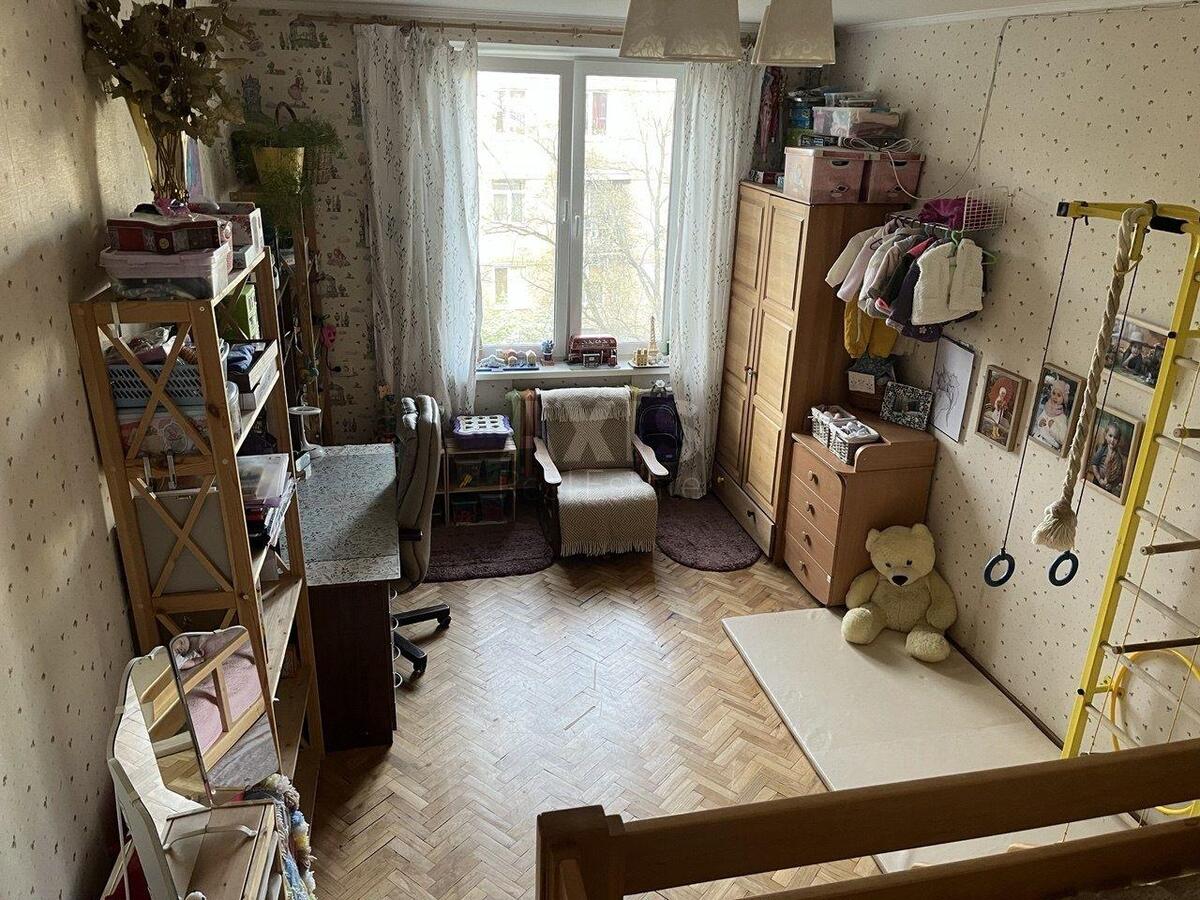 2к квартира ул. Ивана Светличного 126