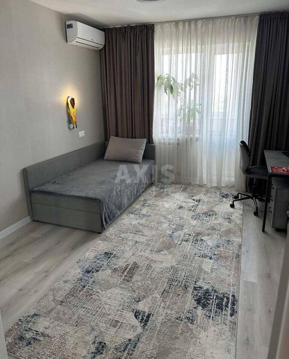 3k apartment pr-t Svobody 1/60622527