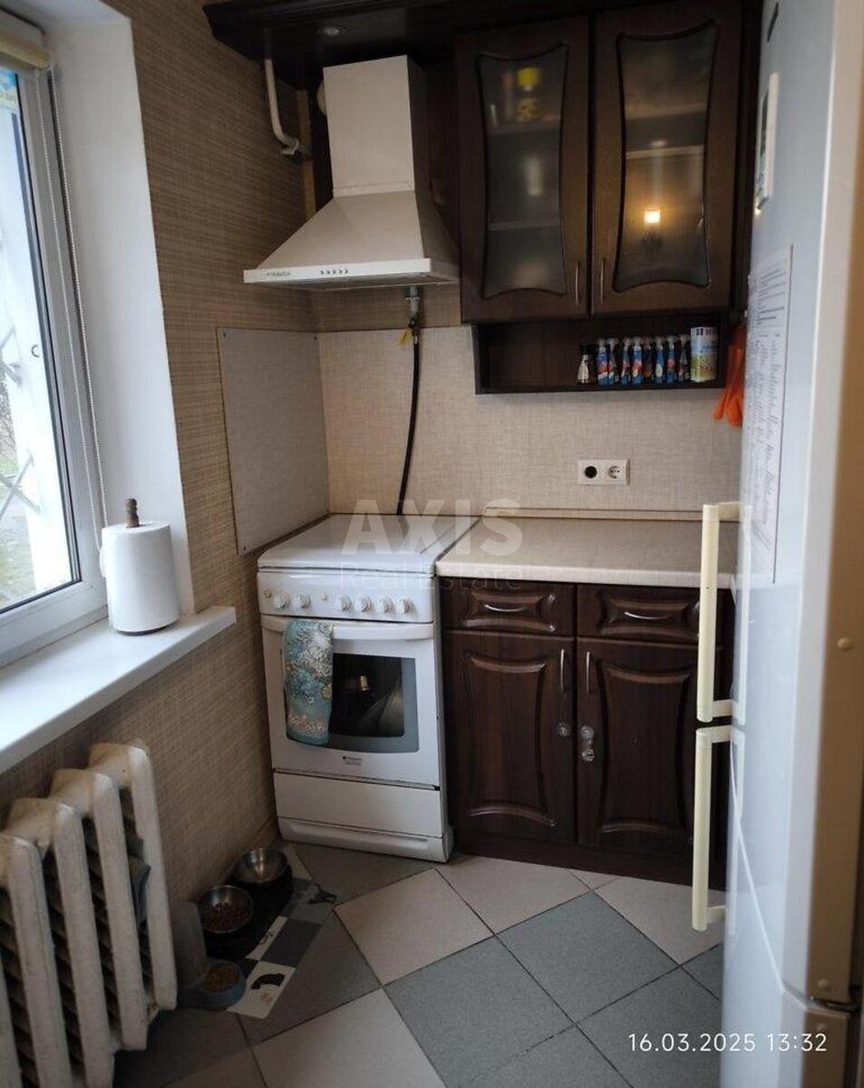 1k apartment vul. Zodchyh 200