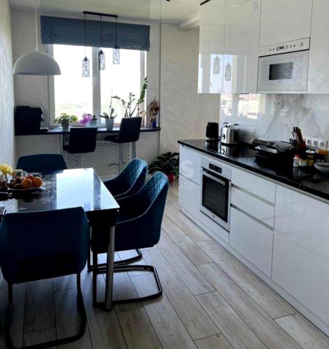 3k apartment vul. Lypkivs'kogo Vasylja Mytropolyta 3559333