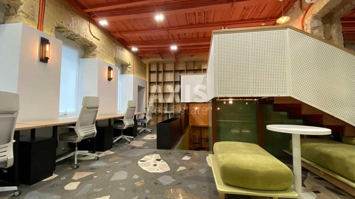 Office vul. Hmel'nyc'kogo Bogdana 74, 128m210