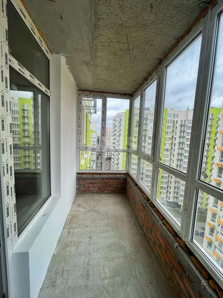 1k apartment pr-t Berestejskij 67629826