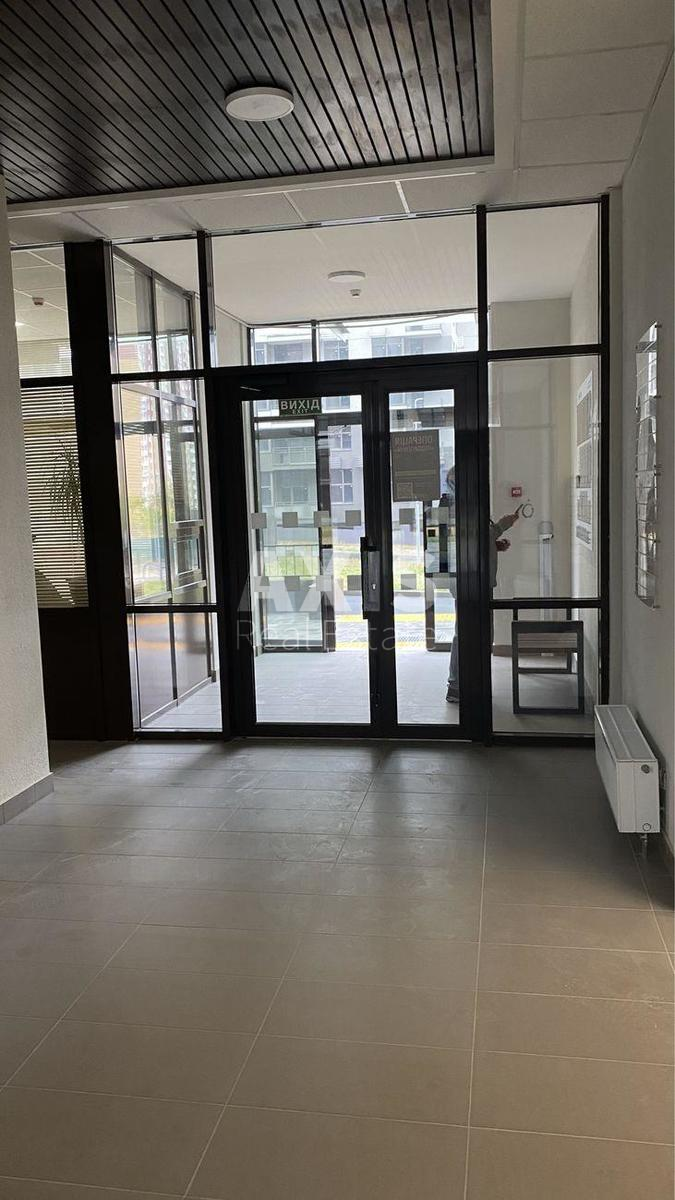 3k apartment vul. Rodyny Kristeriv 201