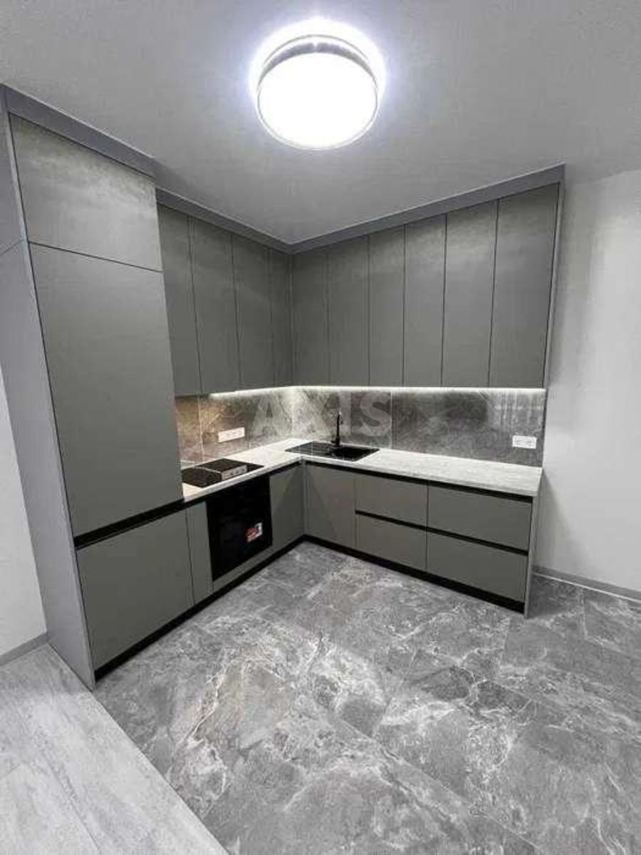 2k apartment vul. Myhajla Maksymovycha 247