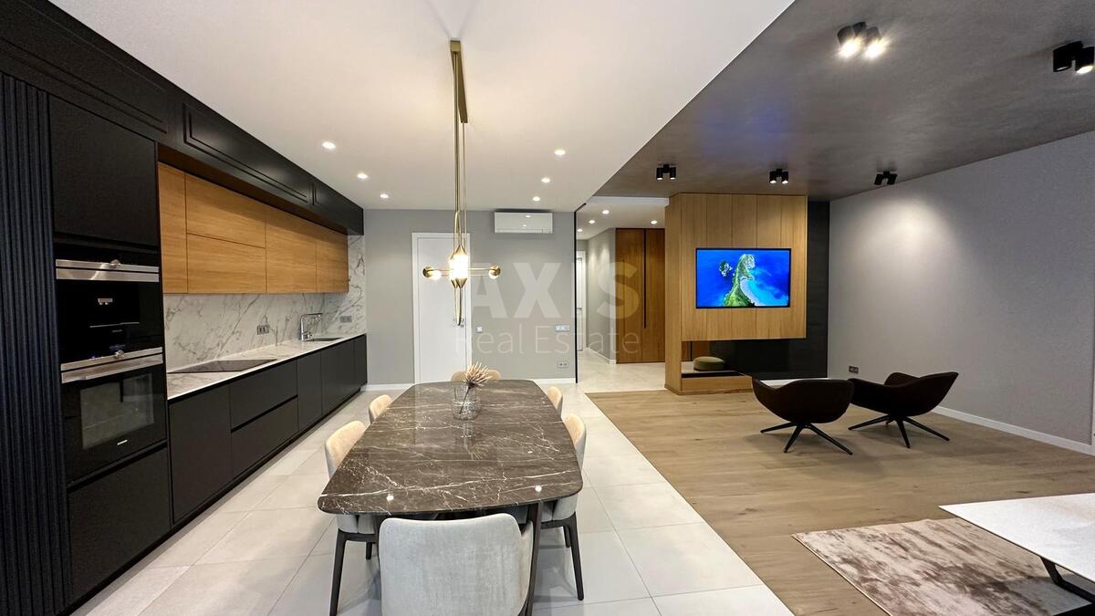 4k apartment vul. Saperne Pole 5