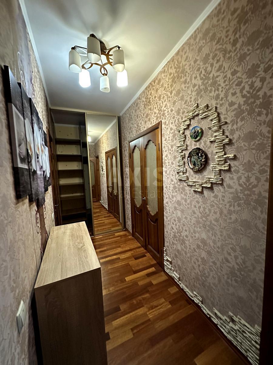 1k apartment nab. Dniprovs'ka 266323210
