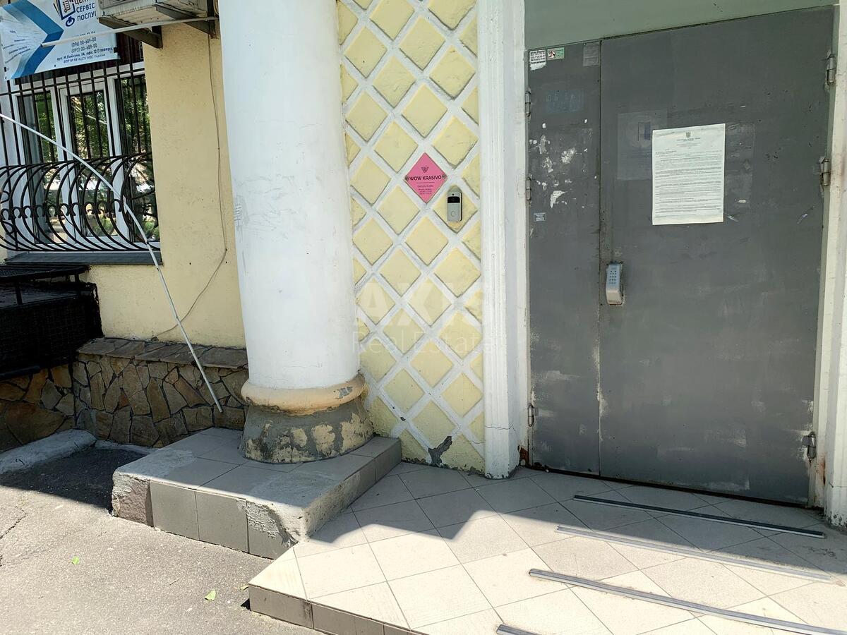 Офис ул. Болсуновская 8, 104м2
