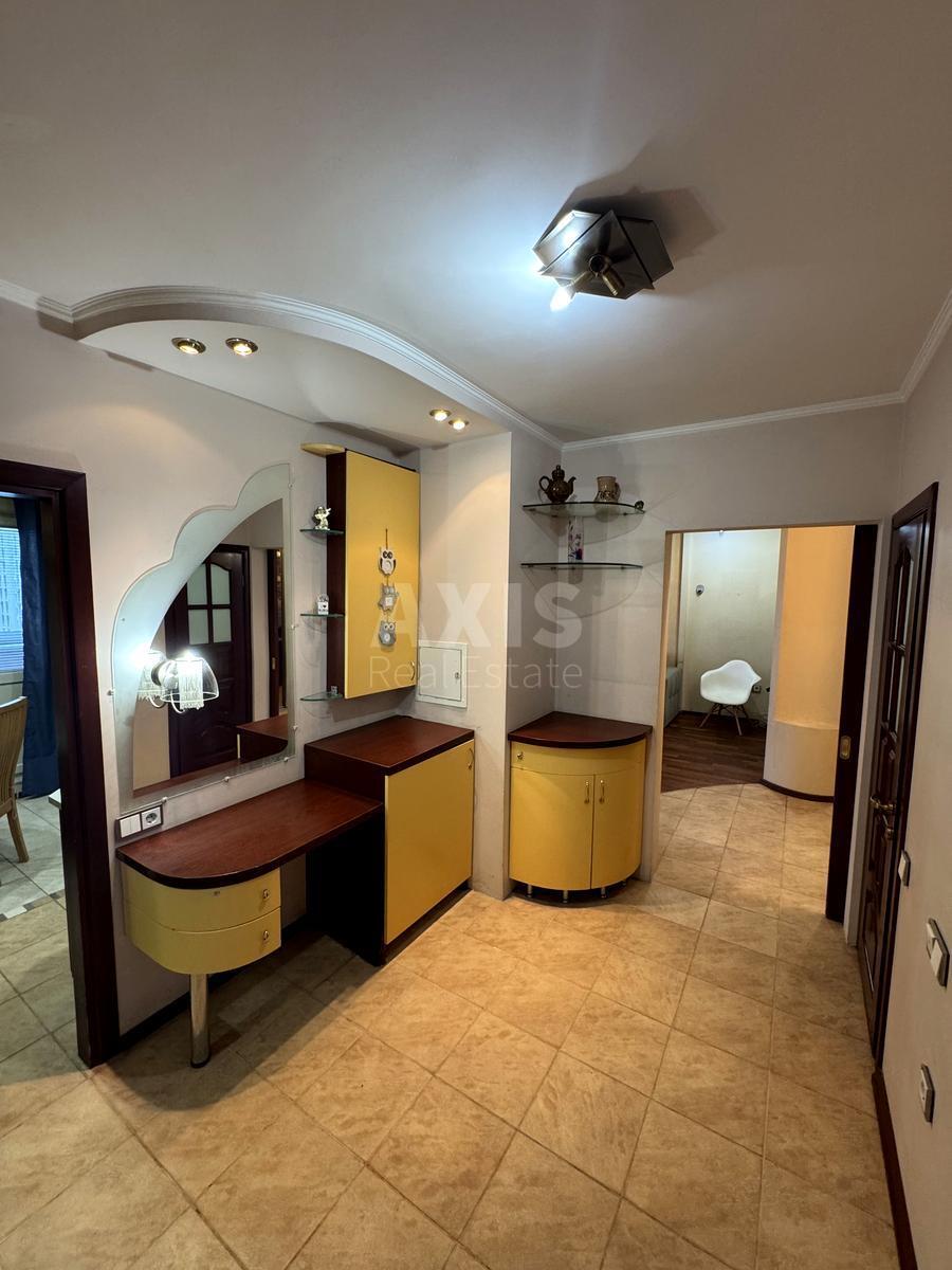 3k apartment vul. Puljuja Ivana 3632794