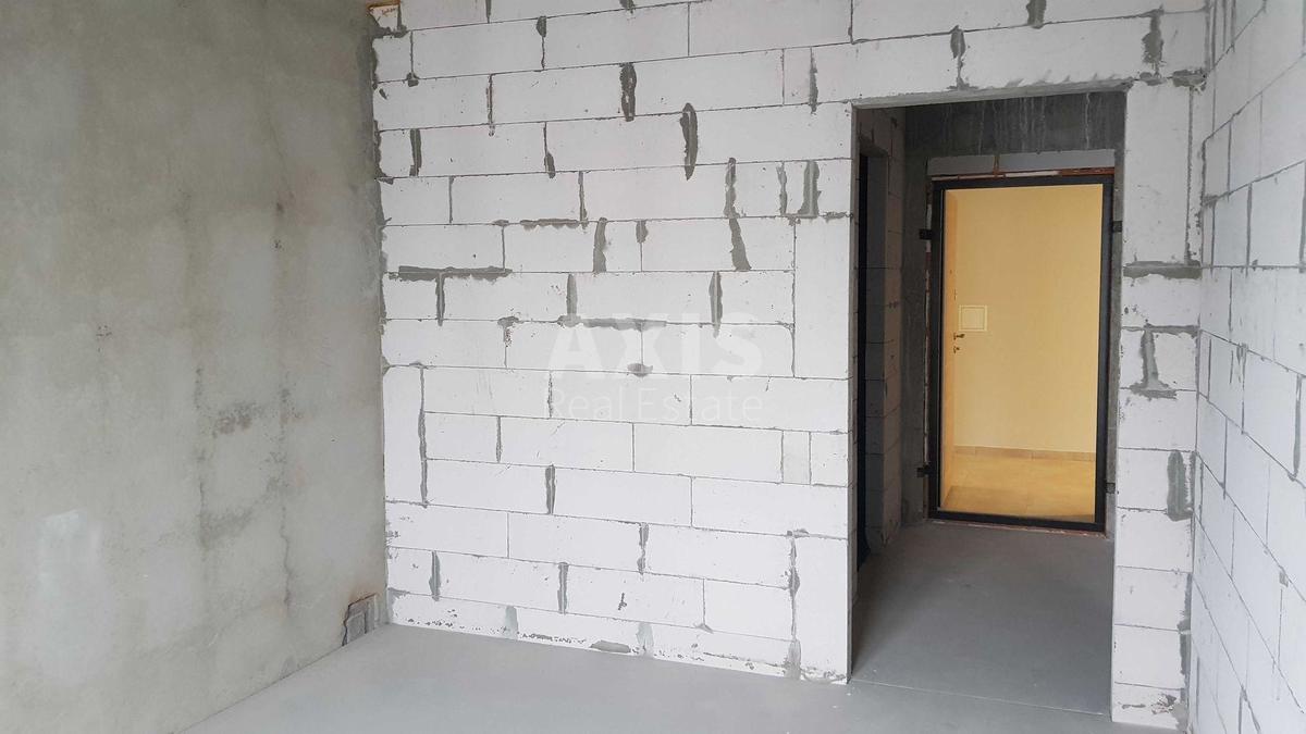 1k apartment vul. Myhajla Maksymovycha 244